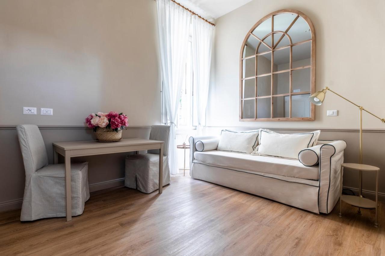 Hotel Donna Francesca Ρώμη Εξωτερικό φωτογραφία